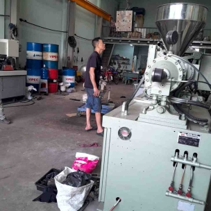 Dầu cắt gọt kim loại  mềm không pha nước